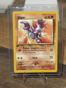 1st Edition Gligar 59/111 Neo Destiny NM Pokemon Card WOTC Vintage - Image 1