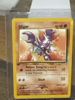 1st Edition Gligar 59/111 Neo Destiny NM Pokemon Card WOTC Vintage - Image 2