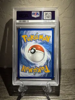 🔥Umbreon V #203🔥 2022 Pokemon TCG Swsh Black Star Promo 💎PSA 9 Mint💎 - Image 2