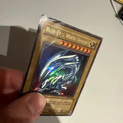 Blue-Eyes White Dragon SDK-001 Ultra rare Unlimited HP/DMG - Image 3