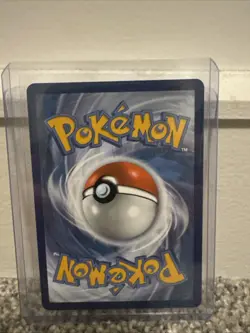 Pokemon TCG Pikachu V 043/185 Vivid Voltage Ultra Rare Holo Near Mint 43/185 - Image 2