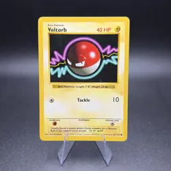 Pokemon Voltorb 067/102 Base Set (Shadowless) Regular - Image 1