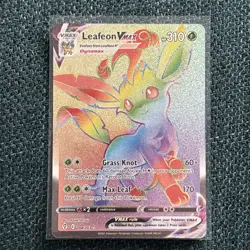Pokemon Evolving Skies 2021 Leafeon VMAX Rainbow Secret Rare Card #204/203 - Image 1