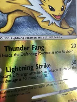 2008 Pokemon Diamond & Pearl Majestic Dawn Jolteon Reverse Holo Rare LP 23/100 - Image 3