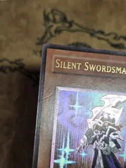 Yugioh Silent Swordsman LV3 RDS-EN009 1st Edition Ultimate Rare MP - Image 3