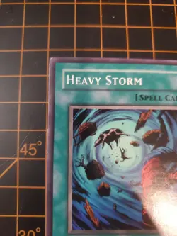 Heavy Storm SD2-EN019 YuGiOh! TCG NM With Top Loader - Image 4