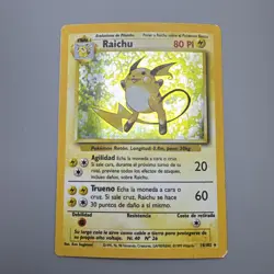Spanish Holo Raichu Base Set 14/102 Pokemon Card HOLOGRAPHIC RARE WOTC 1999 MP - Image 1