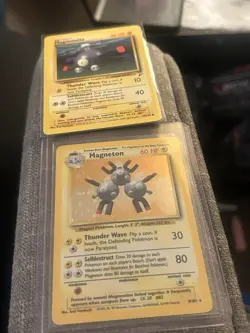 Pokemon TCG Base Set Magnemite & Magneton Cards 1999 Vintage Lot - Image 1
