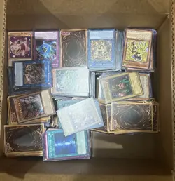 LOT OF RANDOM YUGIOH CRADS (1000 Count): commons And rares mixed - Image 2