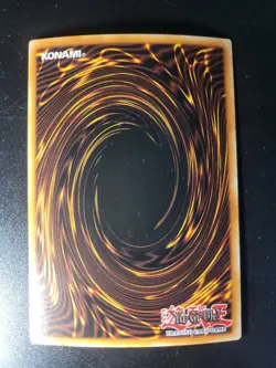 Yu-Gi-Oh! Hidden Arsenal: Chapter 1 - Dark Magician HAC1-EN002 - Image 2