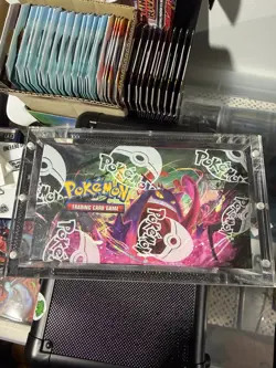 Pokemon - SWSH08 - Fusion Strike Booster Box **SEALED/NEW** With Acrylic Case - Image 5