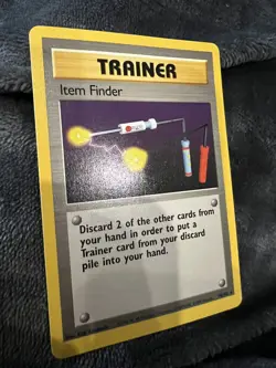 1999 Pokemon Base Set Item Finder (Trainer) SHADOWLESS 74/102 Near Mint - Image 2