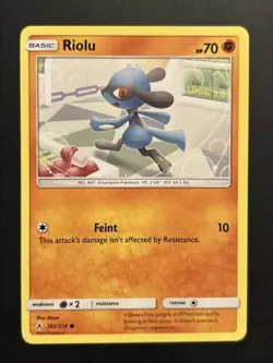 Riolu 102/214 Sun & Moon Unbroken Bonds Common Pokemon TCG Card 2019 NM - Image 1