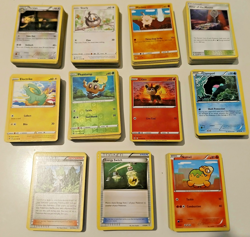 Over 500 ALL DIFFERENT - bulk Pokemon cards - Image 1
