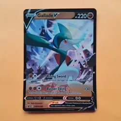 GALLADE V SWSH258 Promo Pokemon Card Holo Rare Sword & Shield Near Mint - Image 1
