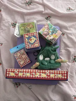 Pokemon binder collection (250+ cards) + pokemon center merchandise (READ DESC) - Image 4