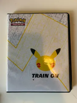 RAYQUAZA V PROMO + Pokemon JUMBO / OVERSIZE BINDER CELEBRATIONS 25TH ANNIVERSARY - Image 2