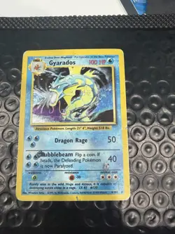 GYARADOS 6/102 Base Set Holo Pokemon Card DMG HP - Image 1