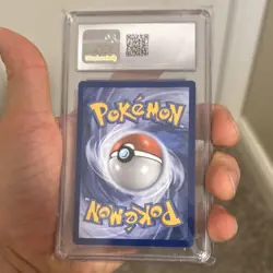 Pokemon Kingdra EX 122/124 Fates Collide Ultra Rare Full Art Holo CGC 8 Error - Image 2