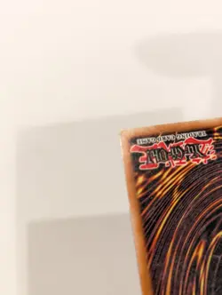 Yu-Gi-Oh Blue-Eyes White Dragon SDBE-EN001 Ultra Rare 1st Edition LP - Image 5