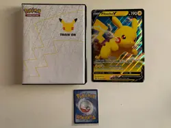 PIKACHU V SWSH061 JUMBO PROMO + CELEBRATIONS OVERSIZE BINDER - POKEMON - Image 1