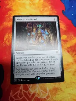 Altar of the Brood - Khans of Tarkir (KTK) - SP/LP - Image 1