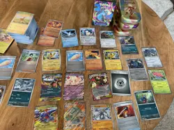 Pokemon TCG Lot of 180+ Cards Commons / Holos / Reverse Holos / Energy - Image 1