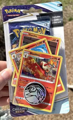 Pokemon TCG 4 Sealed Hanger Packs Fusion Strike Evolving Skies Chilling Reign - Image 3