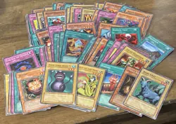 Konami Yu-Gi-Oh! TCG Mixed Card Lot - 1st Edition Lot of 100 cards - Image 1