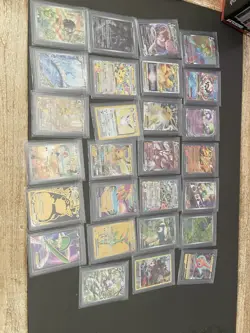 Pokemon TCG 25 Card Lot Pikachu Jolteon Alakazam Holo & Regular English Cards - Image 1