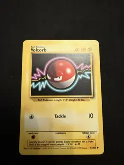 Voltorb 67/102 Base Set Vintage WOTC Pokemon Card - LP - Image 1