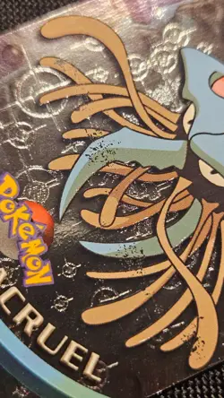 1999 Topps Pokemon TV #73 Tentacruel Holo Black Logo - moderately played *SP* - Image 4