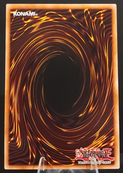 Dark Magician YSYR-EN001 Ultimate Rare - YuGiOh - SD: Yugi Reloaded (NM) - Image 2