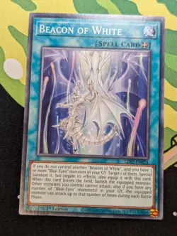 Beacon of White - LDS2-EN024 - Common - Yugioh - LP - Image 1