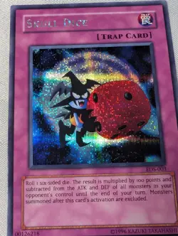 1996 YU-GI-OH SKULL DICE EDS-003 HOLO FOIL GAME TRADING CARD RARE COLLECTOR CARD - Image 2