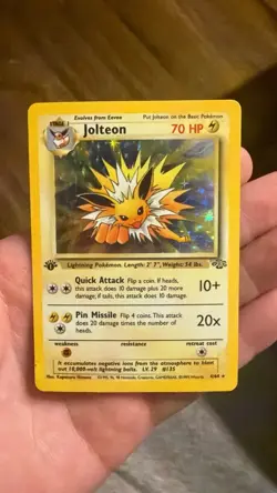 Pokemon TCG 1st Edition Jolteon Jungle 04/64 Holo - Image 1