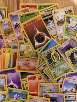 105x Base Set Pokemon Cards - 1999 Vintage WOTC - Rare Cards! /102 - Image 3