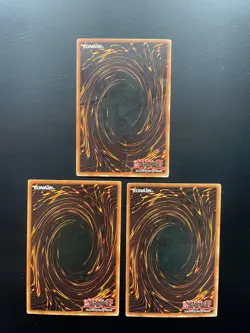 Yugioh Vampire Lady AST-013 Unlimited Edition Common Damaged X3 - Image 2