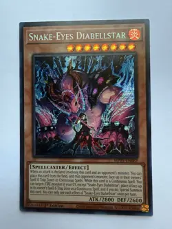 Yugioh Snake-Eyes Diabellstar MP25-EN062 Prismatic Secret Rare 1st Ed Near Mint - Image 1