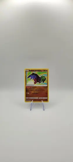 Pokemon TCG: Radiant Hawlucha 081/189 Radiant Rare Card Astral Radiance NM - Image 3