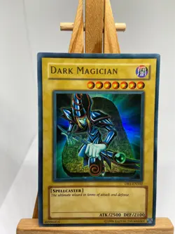 Dark Magician - Ultra Rare DB1-EN102 - HP - YuGiOh - Image 1