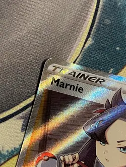 Marnie 200/202 Full Art Trainer Sword & Shield Base NM Pokemon TCG - Image 4