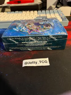 Yugioh 25th Anniversary Legend of Blue Eyes White Dragon Booster Box Sealed - Image 2