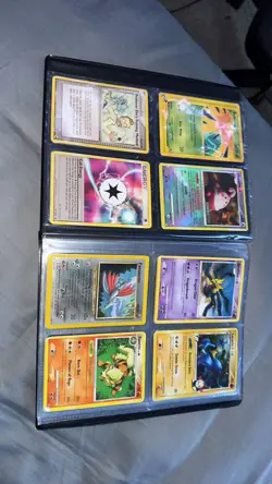 Nintendo Pokemon TCG Mixed Card Lot Gyarados Luxray Holo 2006 English - Image 3