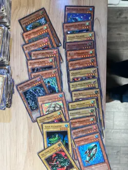 500+ Cards Unsearched YuGiOh Bulk Lot! Many different sets, includes foil! - Image 3