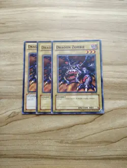 Yu-Gi-Oh! - Dragon Zombie 3X - Full Playset - Image 1