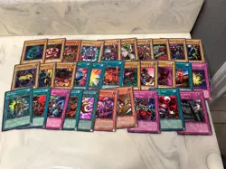 Yugioh Starter Deck Kaiba 31 Card Lot SDK Unlimited HEAVILY PLAYED - Image 1
