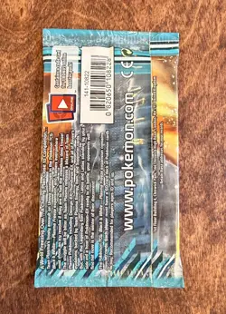 Pokemon Black & White Plasma Freeze Factory Sealed Booster Pack ~ RARE ABSOL ART - Image 2