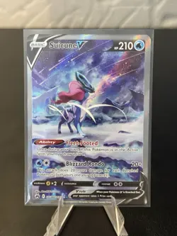 Pokemon TCG Suicune V Full Art Crown Zenith Ultra Rare Card GG38/GG70 - Image 1