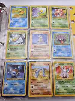 Vintage Pokemon 135 Card Lot 1999 WOTC Base Jungle Fossil Mixed Era Binder - Image 5